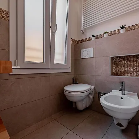 Realkasa Pratello Flat Appartement *