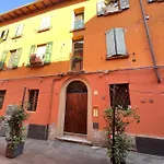 Appartamento Realkasa Pratello Flat